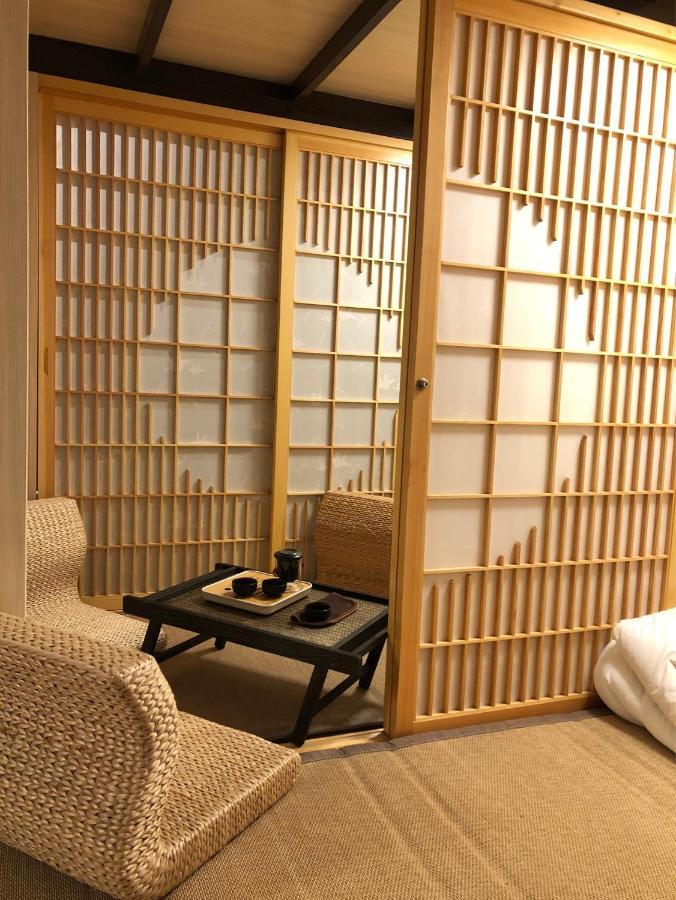 台甕茶室青年旅館 Tai-Wong Tatami Room Hostel 타이난 외부 사진