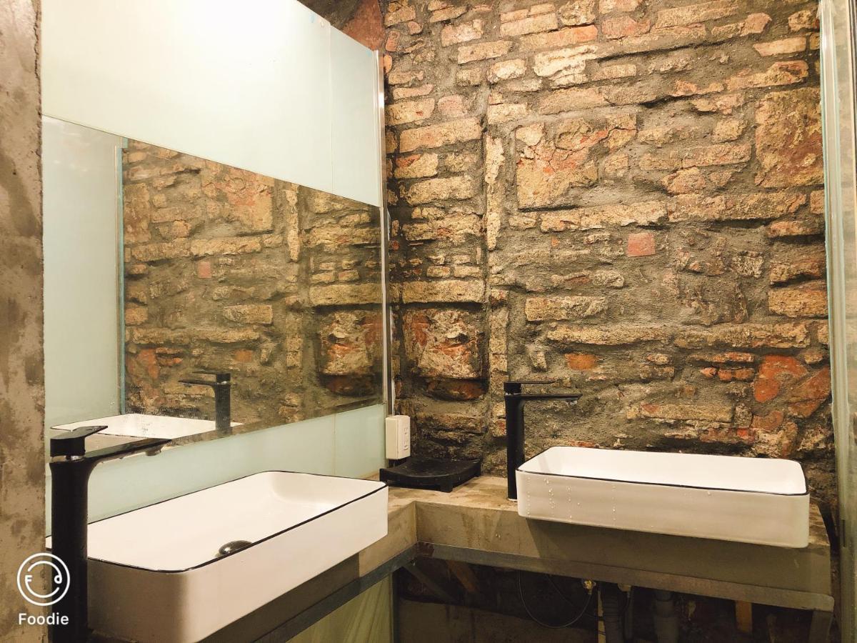 台甕茶室青年旅館 Tai-Wong Tatami Room Hostel 타이난 외부 사진